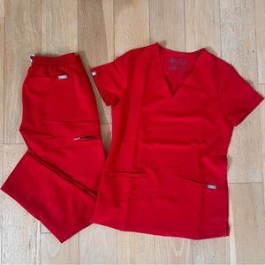 FIGS Scrub Set- Red XXS